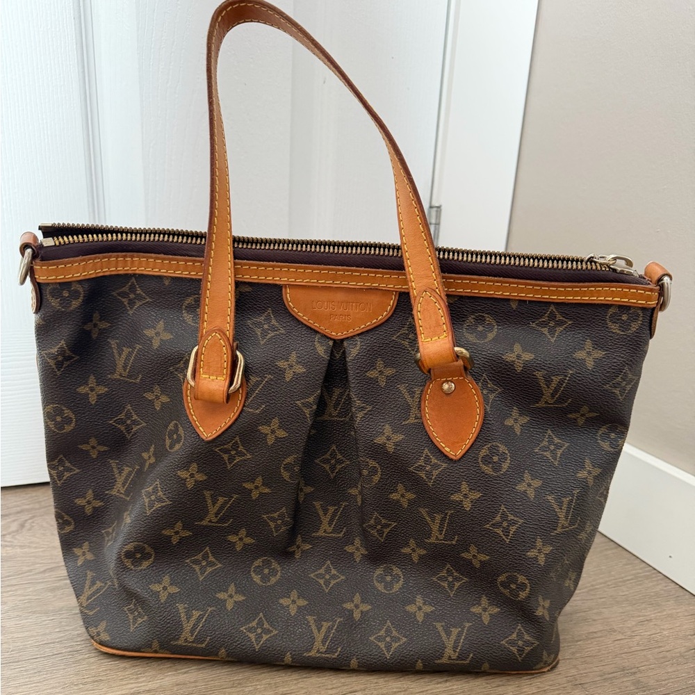 Louis Vuitton Tan Leather Interior Bag